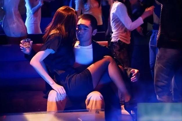 出轨想离婚_出轨后想离婚的最好理由_出轨离婚想和前夫复婚